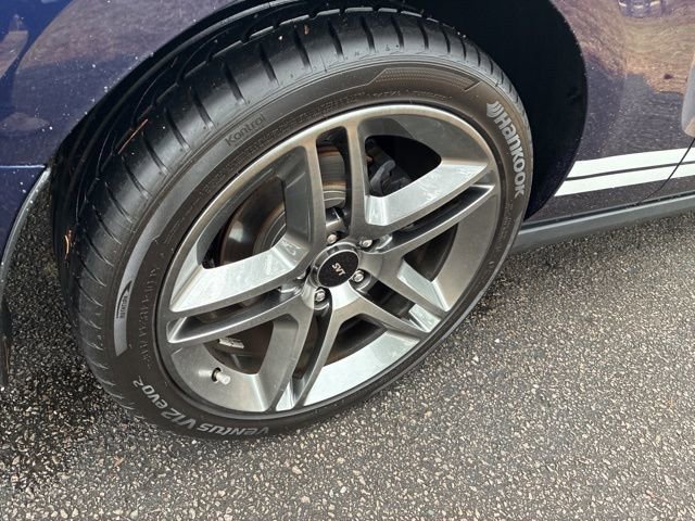 Used 2012 Ford Mustang Shelby GT500 image 16