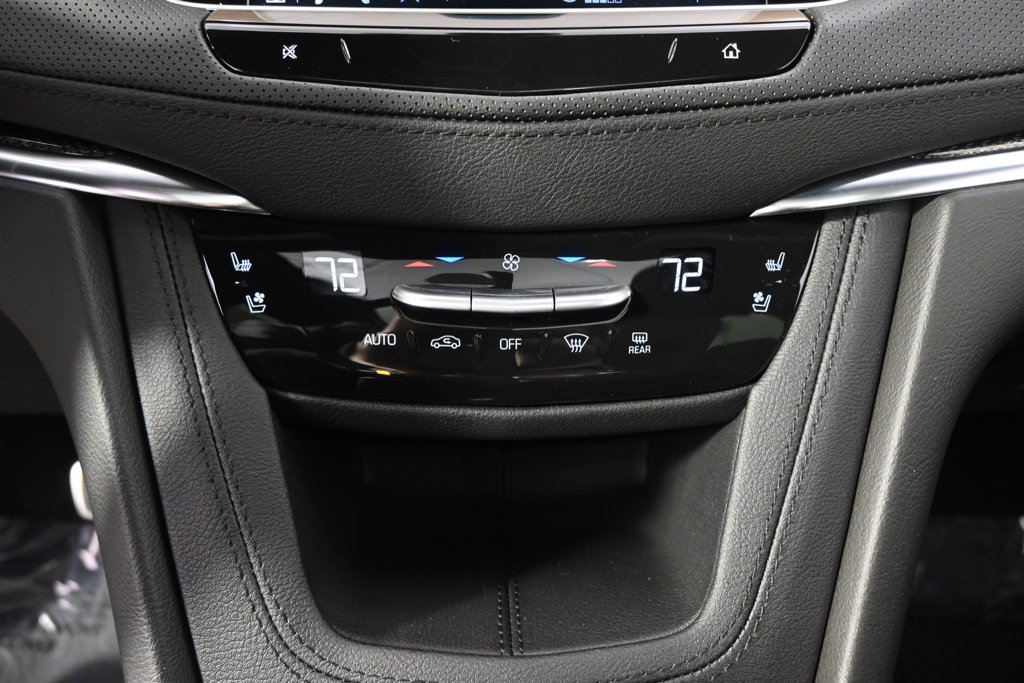 New 2026 Cadillac XT5 Sportv w/ LPO, Floor Liner Package AWD/4WD image 31