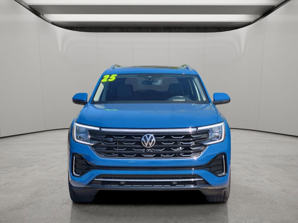 Used 2025 Volkswagen Atlas SEL Premium R-Line AWD/4WD image 6