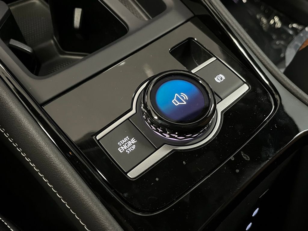 New 2026 Volkswagen Tiguan SEL R-Line image 14