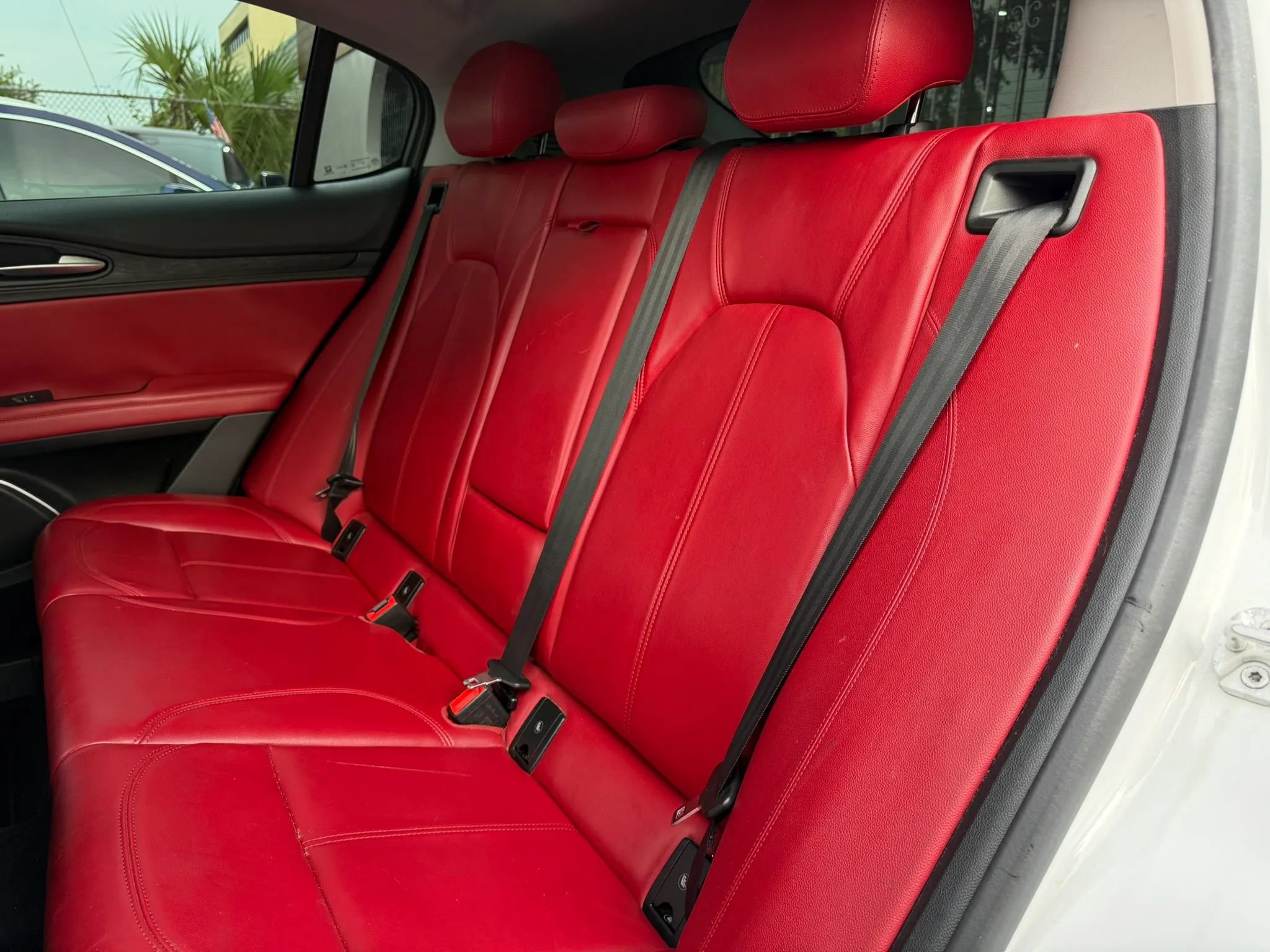 Used 2019 Alfa Romeo Stelvio w/ Nero Edizione RWD image 16
