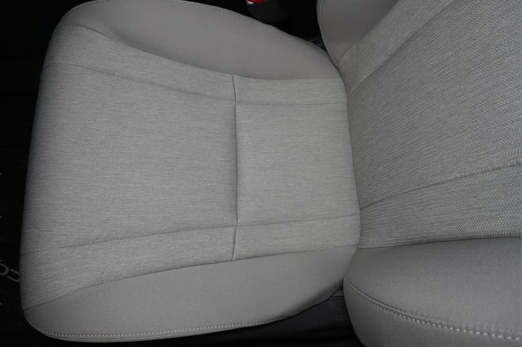 Certified 2025 Honda Accord SE image 11