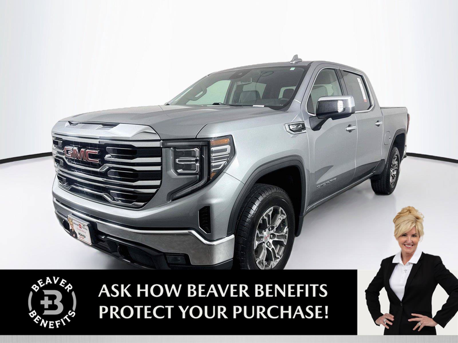 Used 2025 GMC Sierra 1500 SLT AWD/4WD image 1