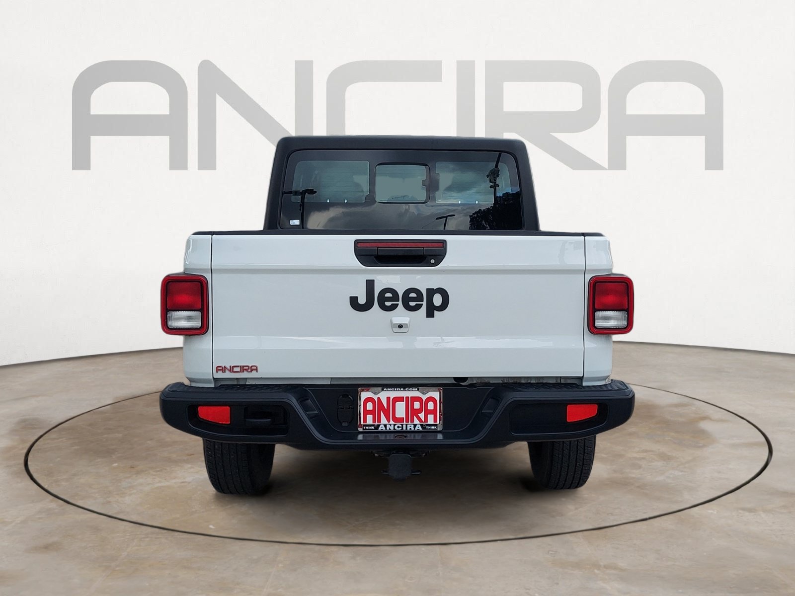 Used 2024 Jeep Gladiator Sport AWD/4WD image 9