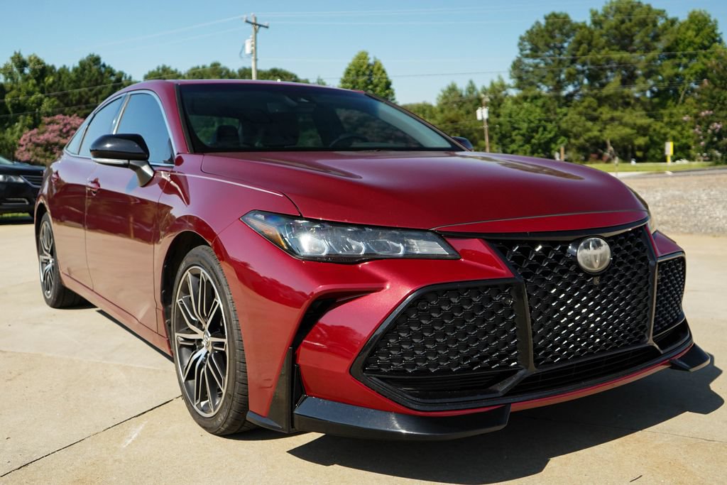 Used 2019 Toyota Avalon XSE FWD image 35