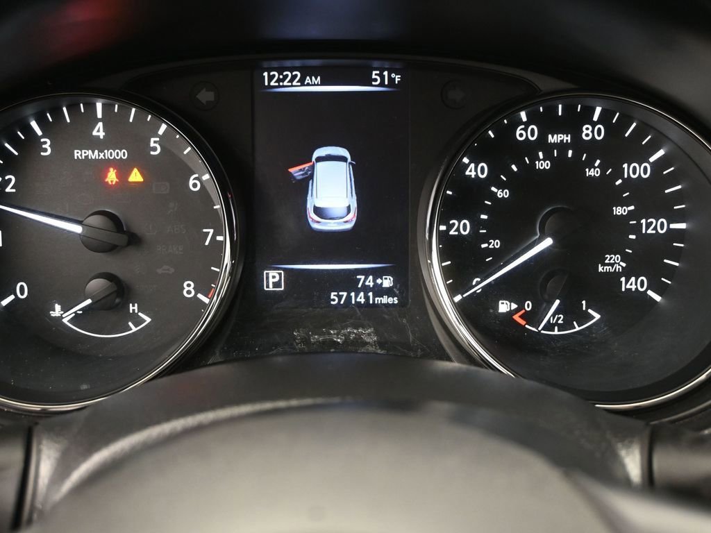 Used 2018 Nissan Rogue Sport SV w/ SV All-Weather Package image 11