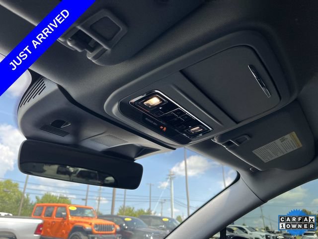 Used 2021 Lincoln Corsair Reserve AWD/4WD image 34