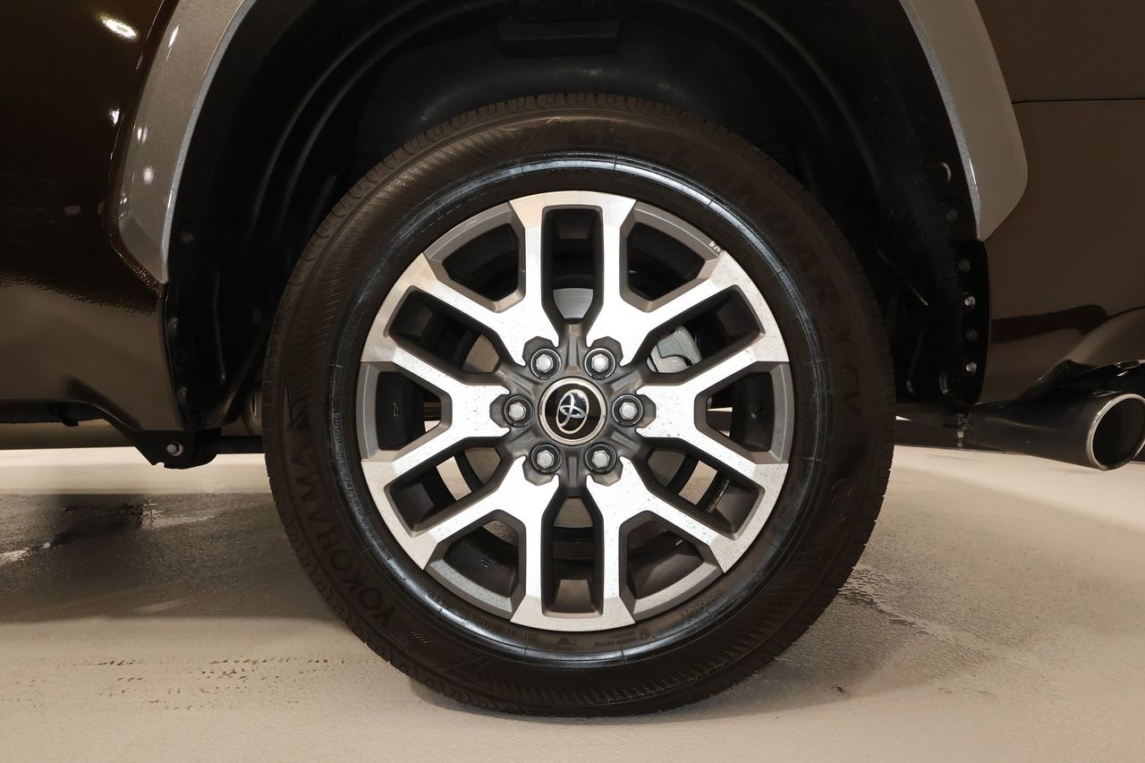 Used 2024 Toyota Tundra 1794 Edition image 35