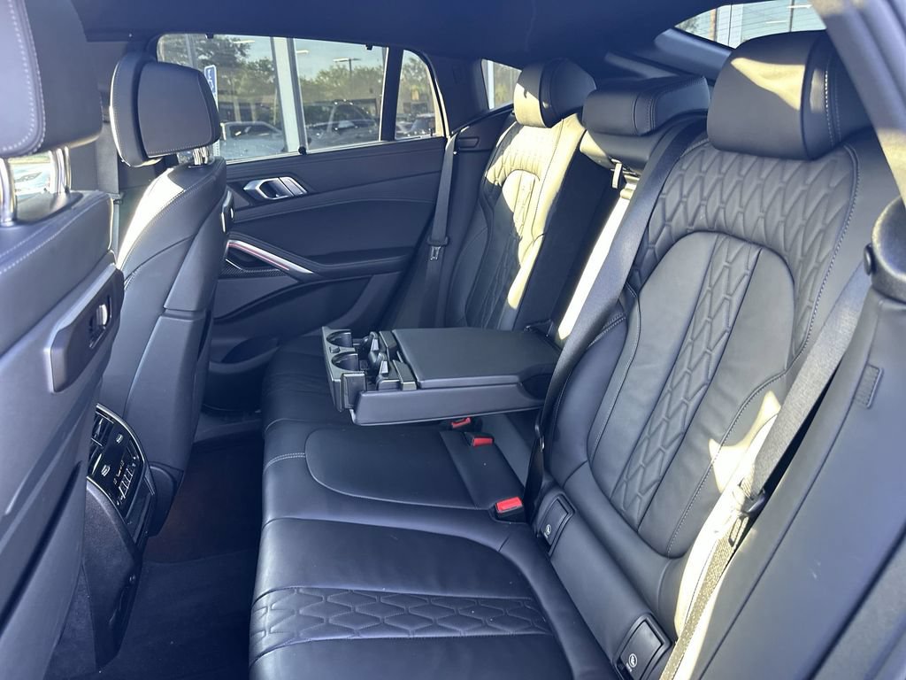 Used 2026 BMW X6 M60i AWD/4WD image 27