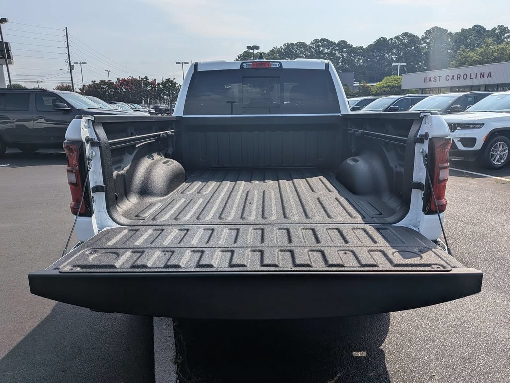 New 2026 RAM 1500 Express RWD image 24