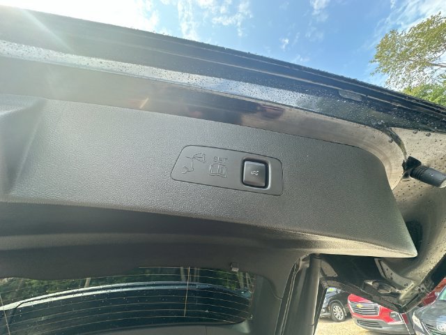 Used 2022 Lincoln Corsair AWD w/ Premium Package image 53