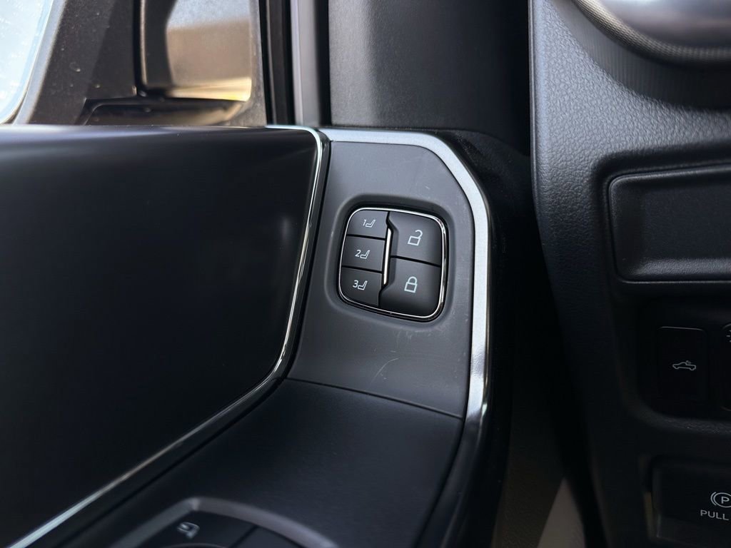 New 2025 Ford F150 Platinum w/ Equipment Group 702A High image 70