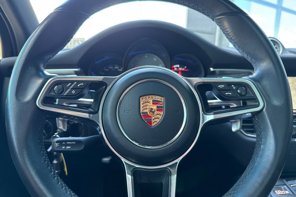 Used 2015 Porsche Macan S AWD/4WD image 24