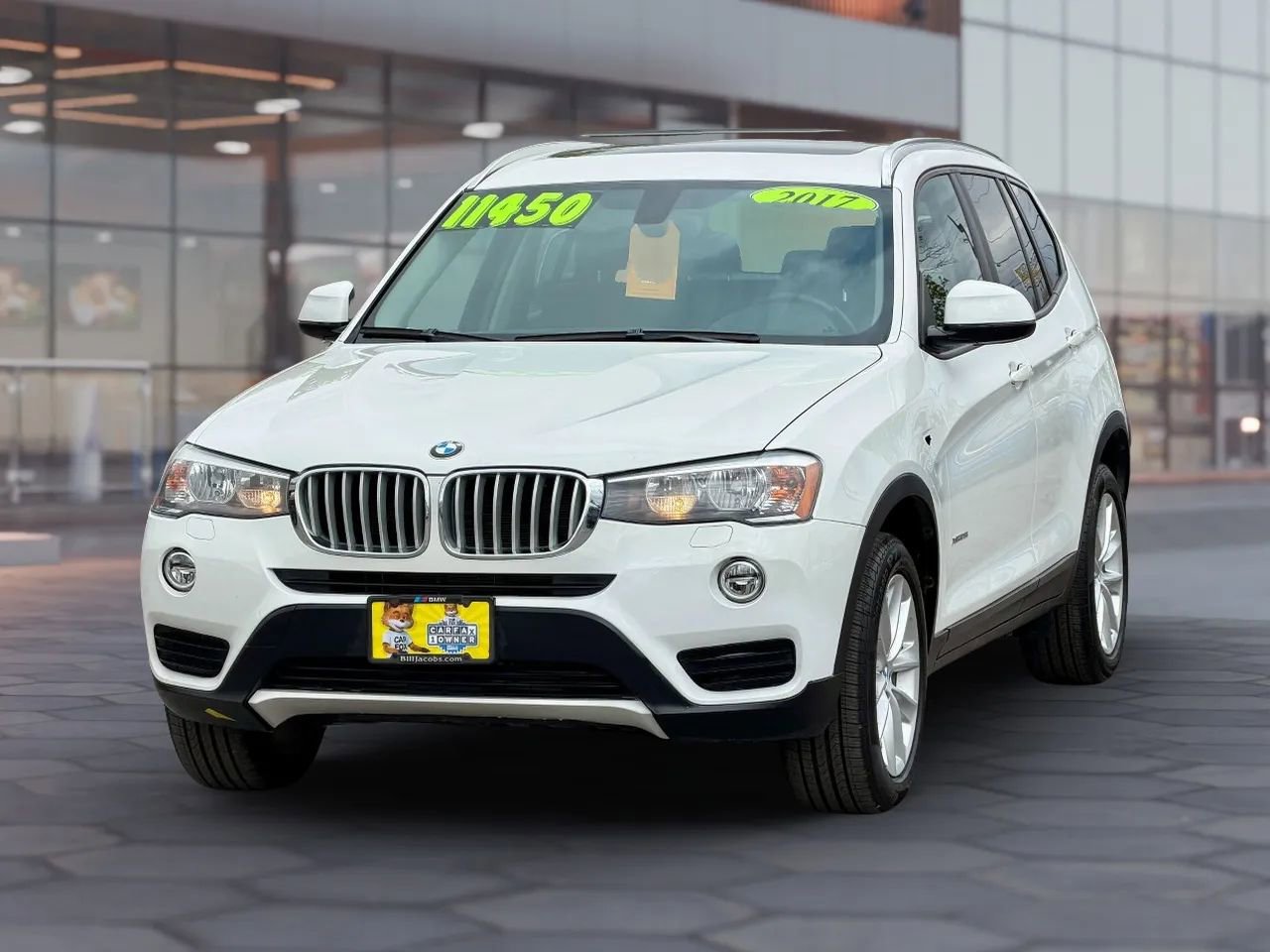 Used 2017 BMW X3 xDrive28i AWD/4WD image 2