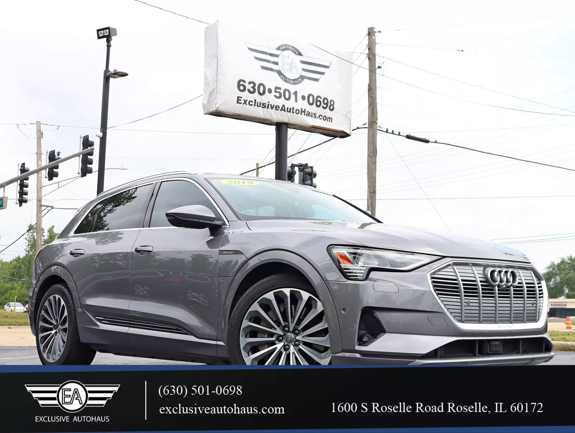Used 2019 Audi e-tron Prestige w/ Prestige Package