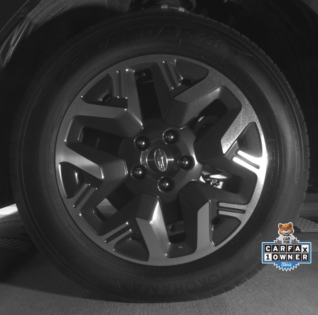 Used 2025 Subaru Forester Premium AWD/4WD image 9
