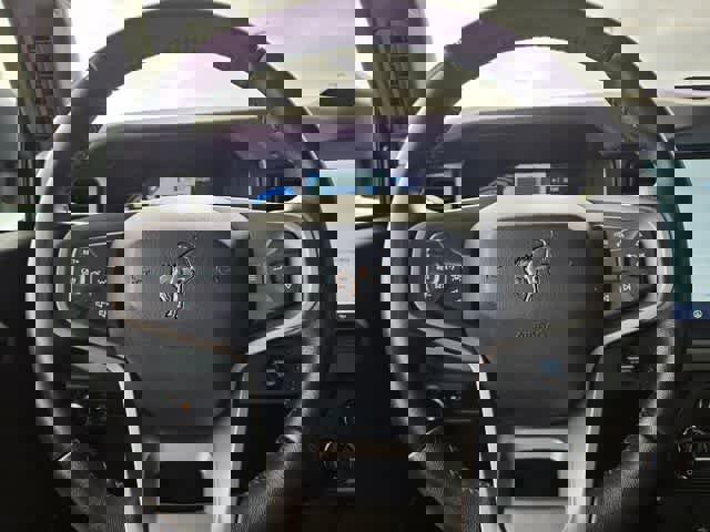 Used 2024 Ford Bronco Everglades image 23