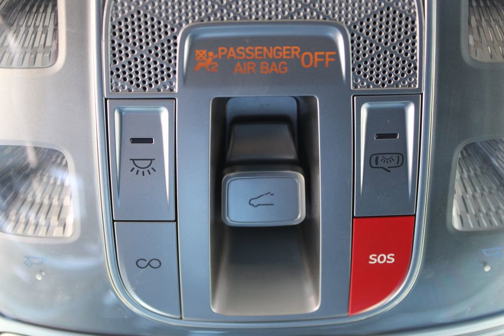 Used 2023 Genesis Electrified GV70 Advanced w/ Prestige Package image 28