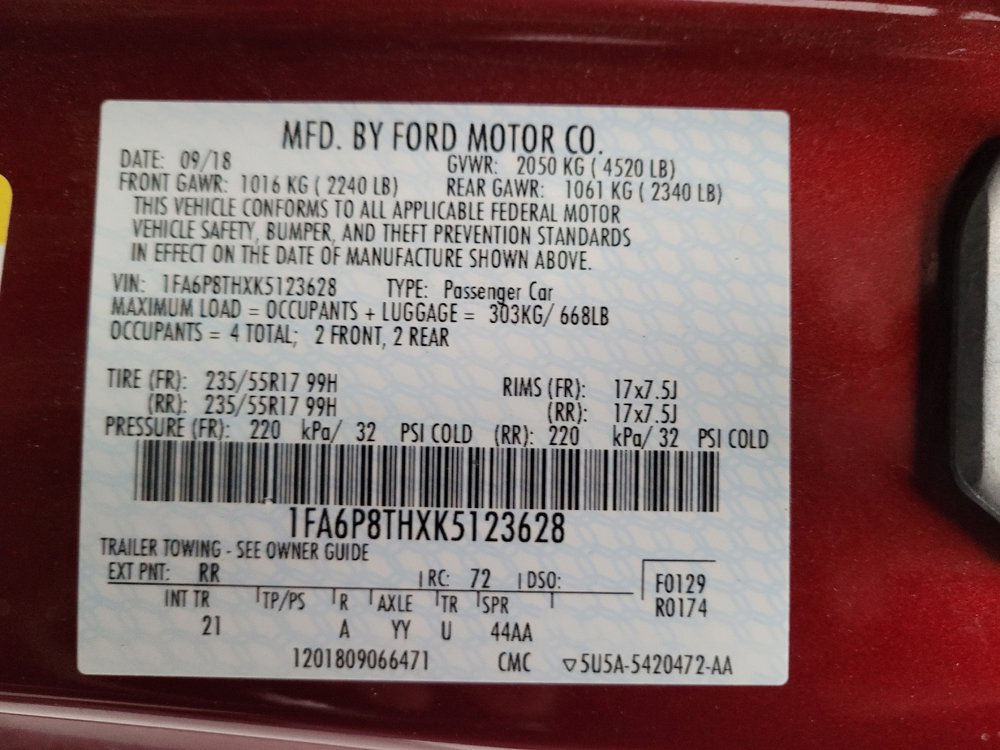 Used 2019 Ford Mustang Coupe RWD image 33