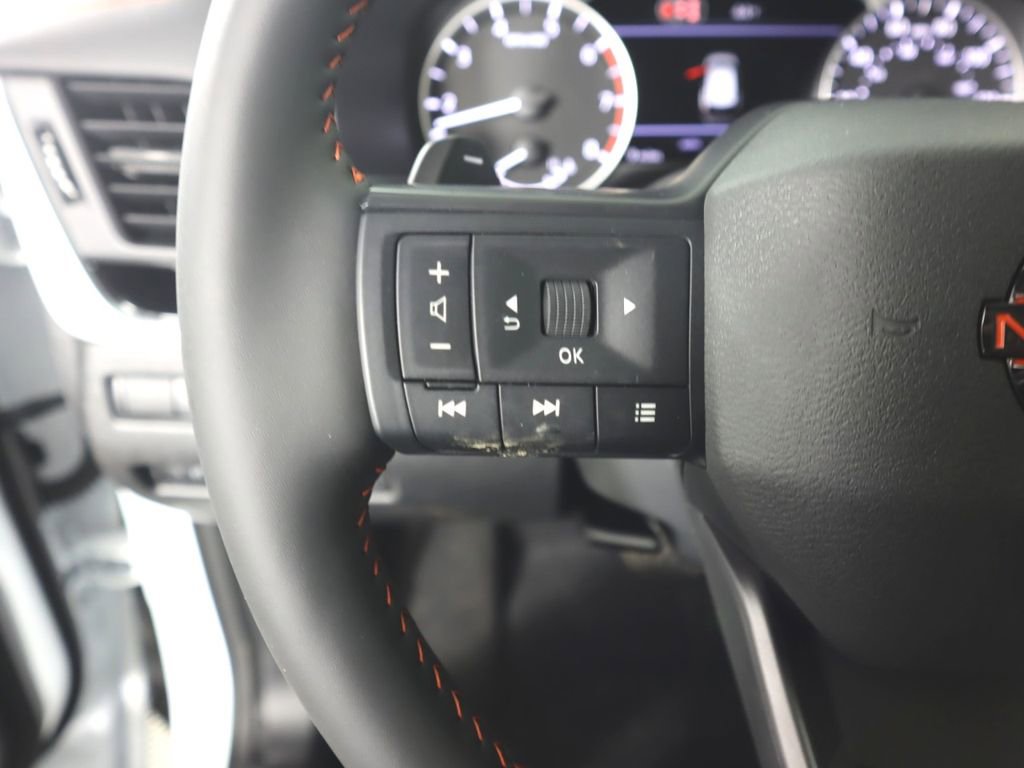 New 2026 Nissan Rogue SV AWD/4WD image 15