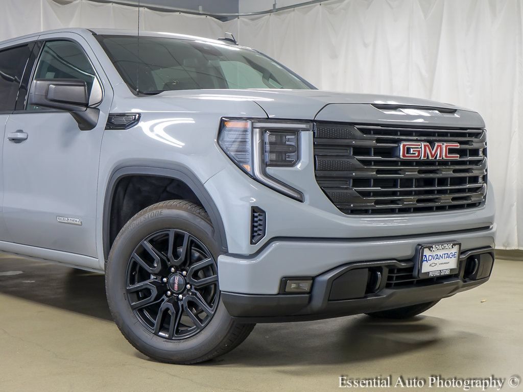 Used 2024 GMC Sierra 1500 Elevation AWD/4WD image 3