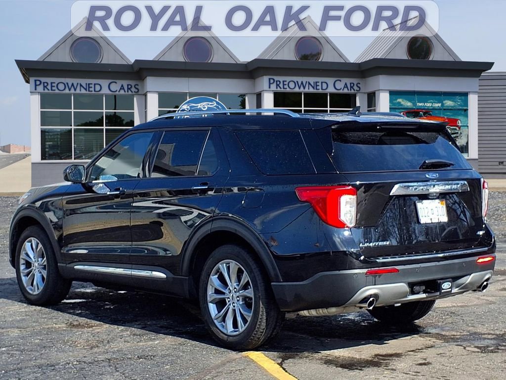 Used 2023 Ford Explorer Limited w/ Class IV Trailer Tow Package AWD/4WD image 2