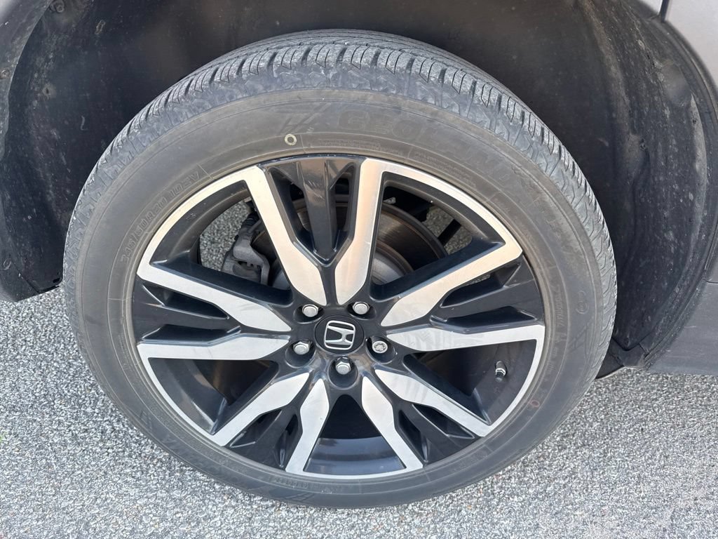 Used 2019 Honda Pilot Elite image 7