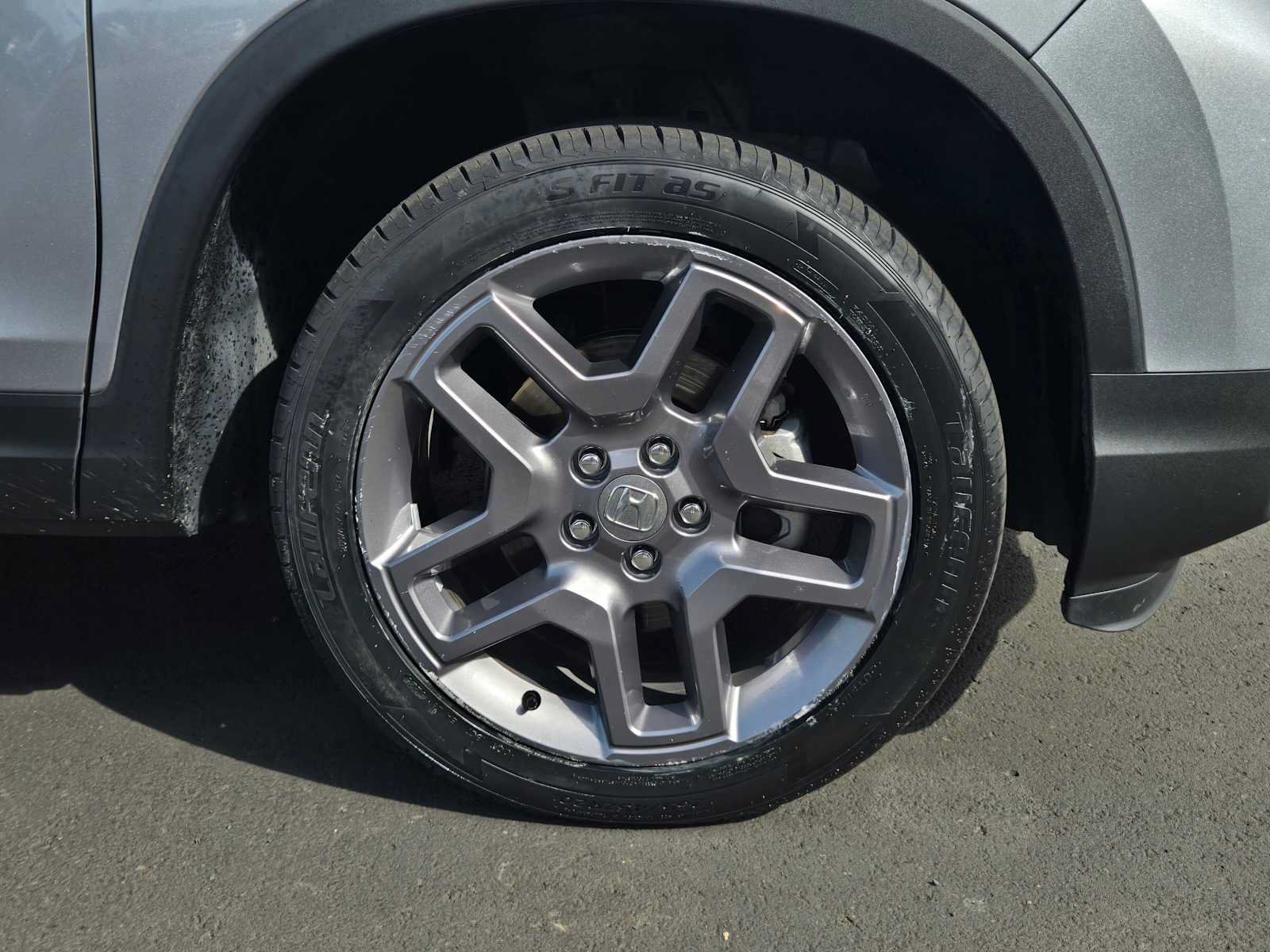 Used 2023 Honda Passport EX-L image 9