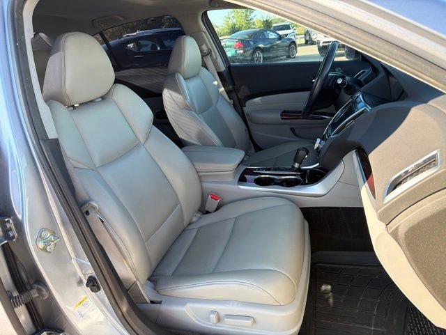 Used 2016 Acura TLX FWD image 7