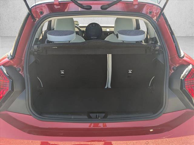 Certified 2025 MINI Cooper 2-Door Hardtop image 6