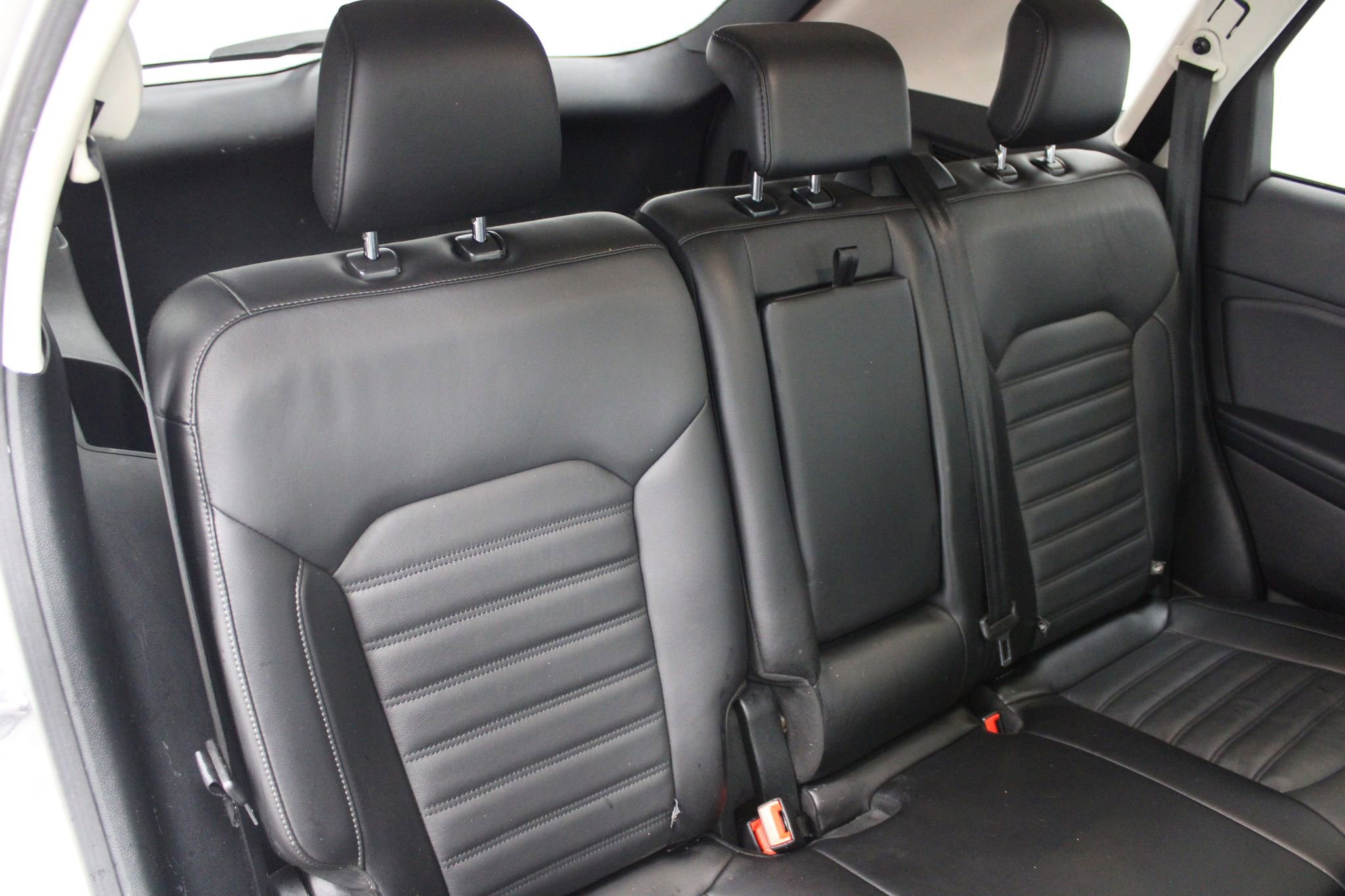 Used 2018 Ford Edge SEL w/ Equipment Group 201A image 23