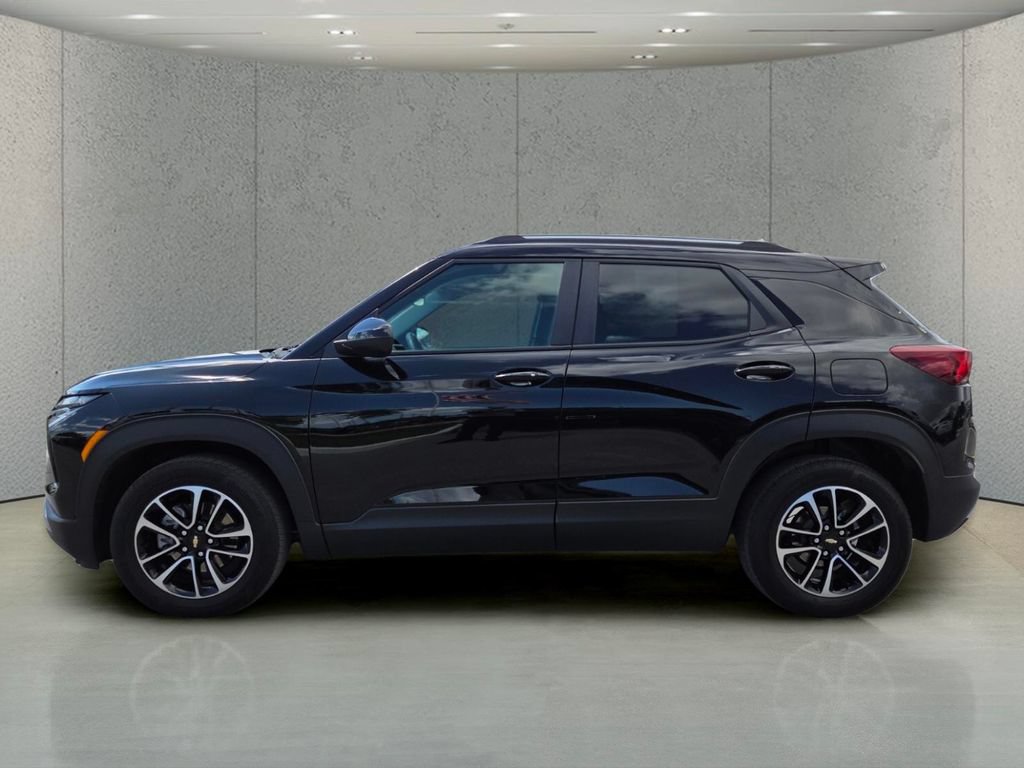 Used 2024 Chevrolet TrailBlazer LT w/ LT Cold Weather Package FWD image 7