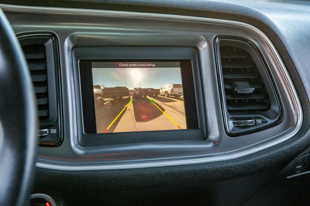 Used 2020 Dodge Challenger SXT w/ Driver Convenience Group image 14