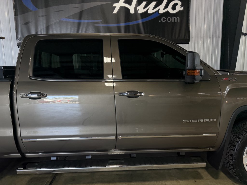 Used 2015 GMC Sierra 1500 SLT w/ Driver Alert Package AWD/4WD image 31