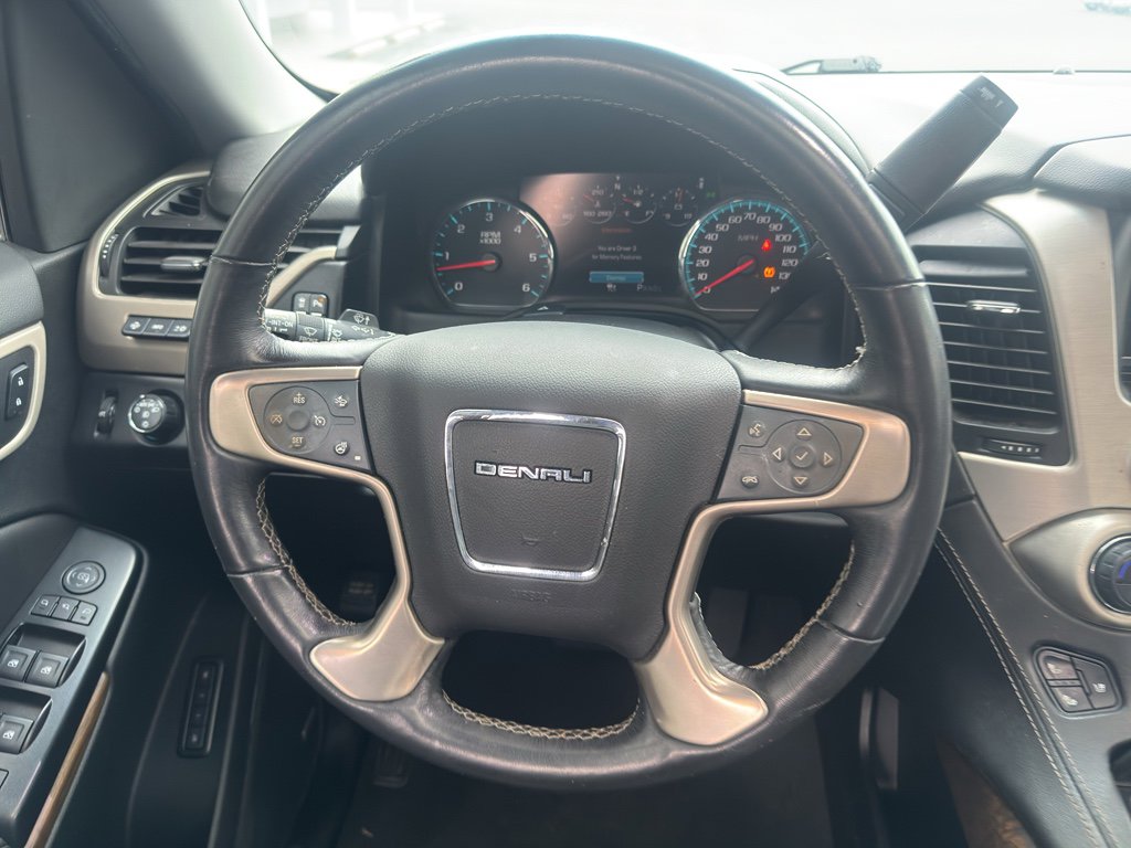 Used 2019 GMC Yukon XL Denali w/ Denali Ultimate Package image 16