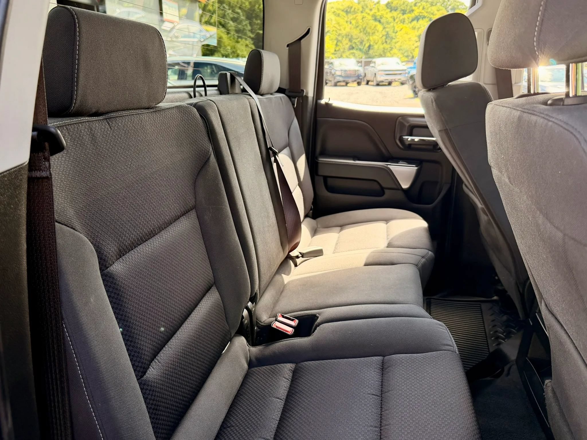 Used 2019 Chevrolet Silverado 1500 LT w/ All Star Edition AWD/4WD image 30
