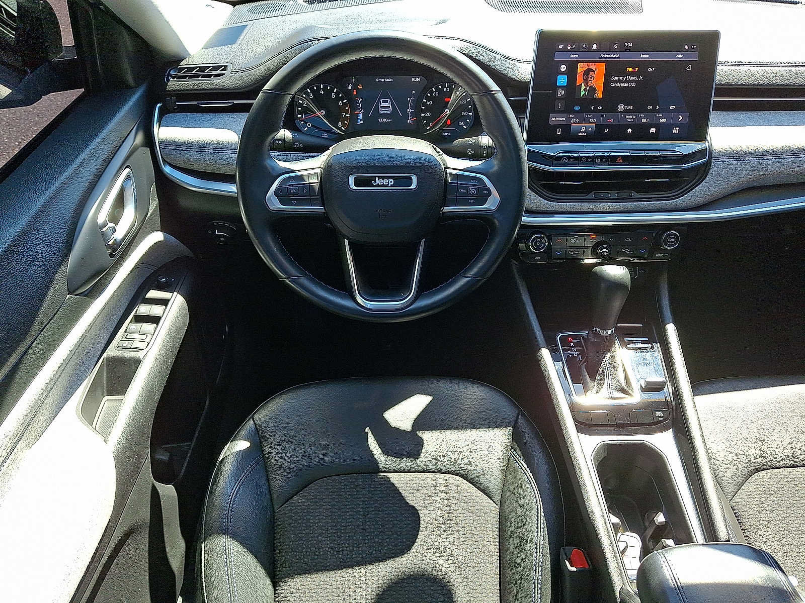 Certified 2022 Jeep Compass Latitude w/ Sun and Sound Group AWD/4WD image 12