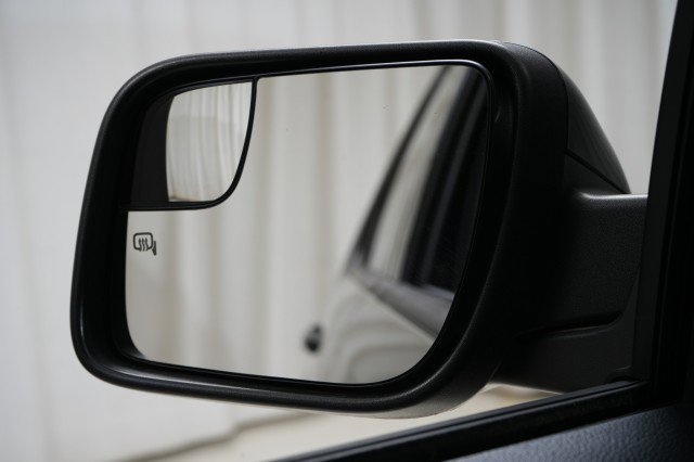 Used 2017 Ford Explorer XLT w/ Equipment Group 201A image 31