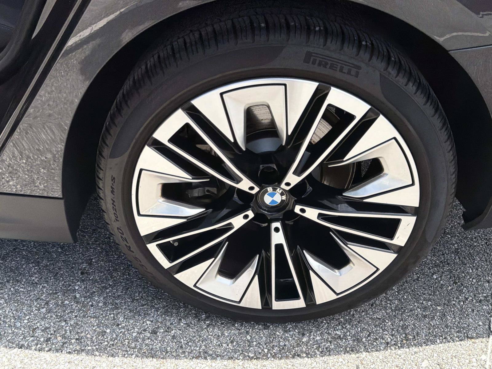 Certified 2026 BMW 530i RWD image 11