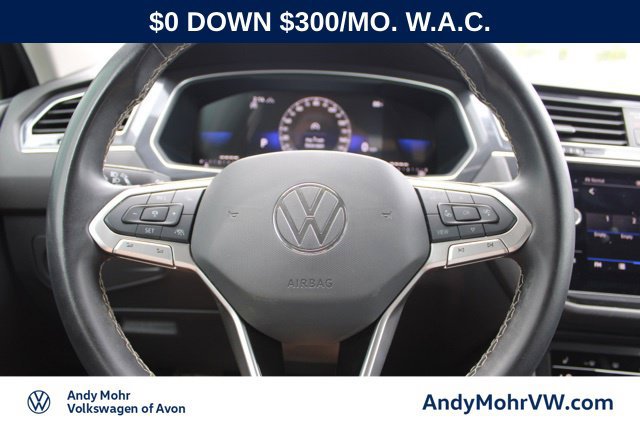 Used 2024 Volkswagen Tiguan SE AWD/4WD image 28