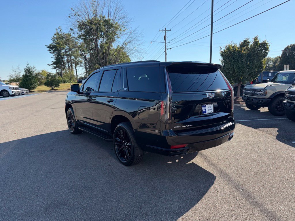Used 2023 Cadillac Escalade Sport AWD/4WD image 5