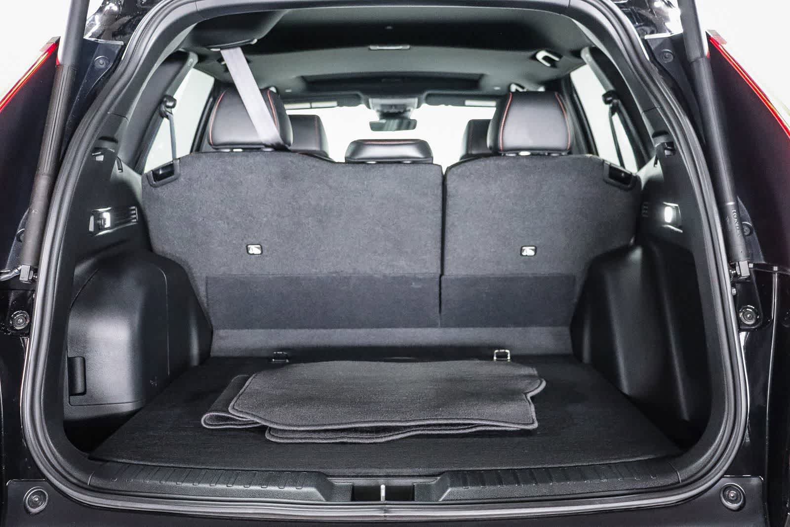 Used 2025 Honda CR-V Sport Touring image 28