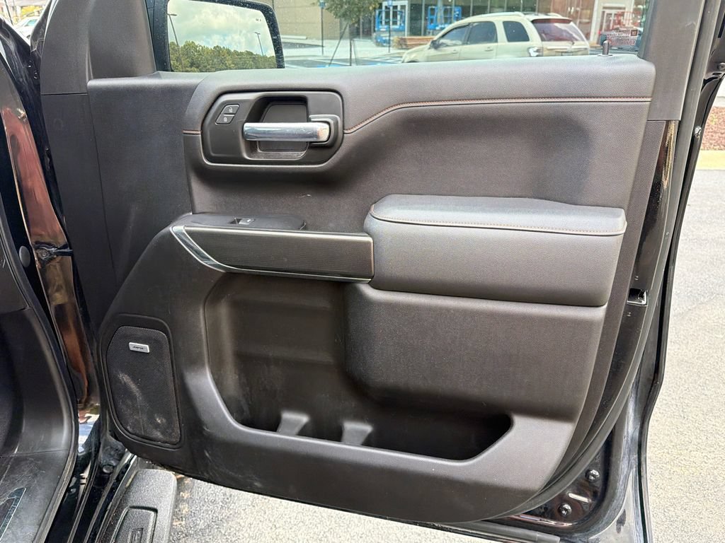 Used 2022 GMC Sierra 1500 AT4 w/ AT4 Carbonpro Edition AWD/4WD image 14
