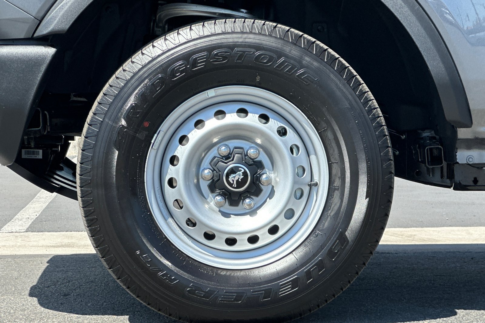 New 2026 Ford Bronco 4-Door AWD/4WD image 24