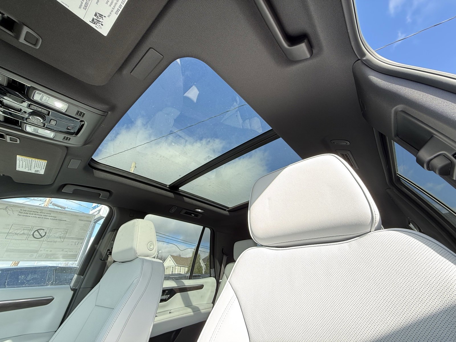 New 2026 Chevrolet Tahoe Premier w/ Sun And Tow Package image 4