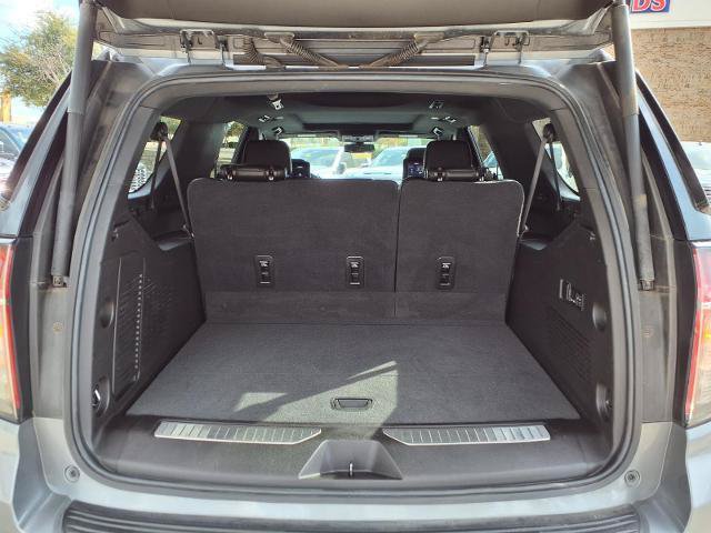 Used 2021 Chevrolet Suburban Z71 w/ Z71 Off-Road Package AWD/4WD image 23