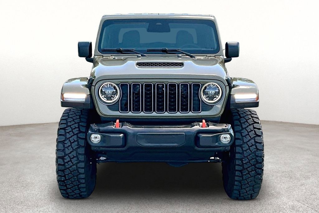Used 2026 Jeep Gladiator Mojave AWD/4WD image 5