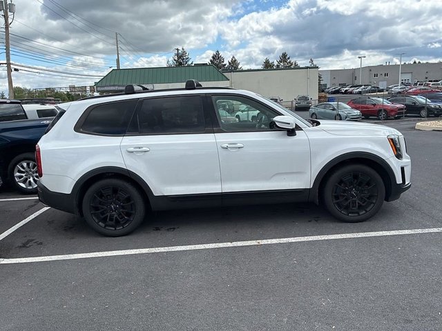 Used 2022 Kia Telluride SX w/ SX Prestige Package AWD/4WD image 4