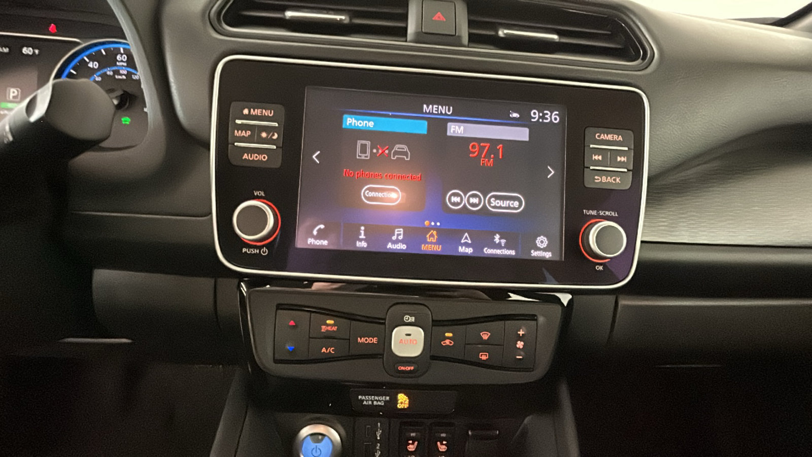 Used 2025 Nissan Leaf SV Plus FWD image 28