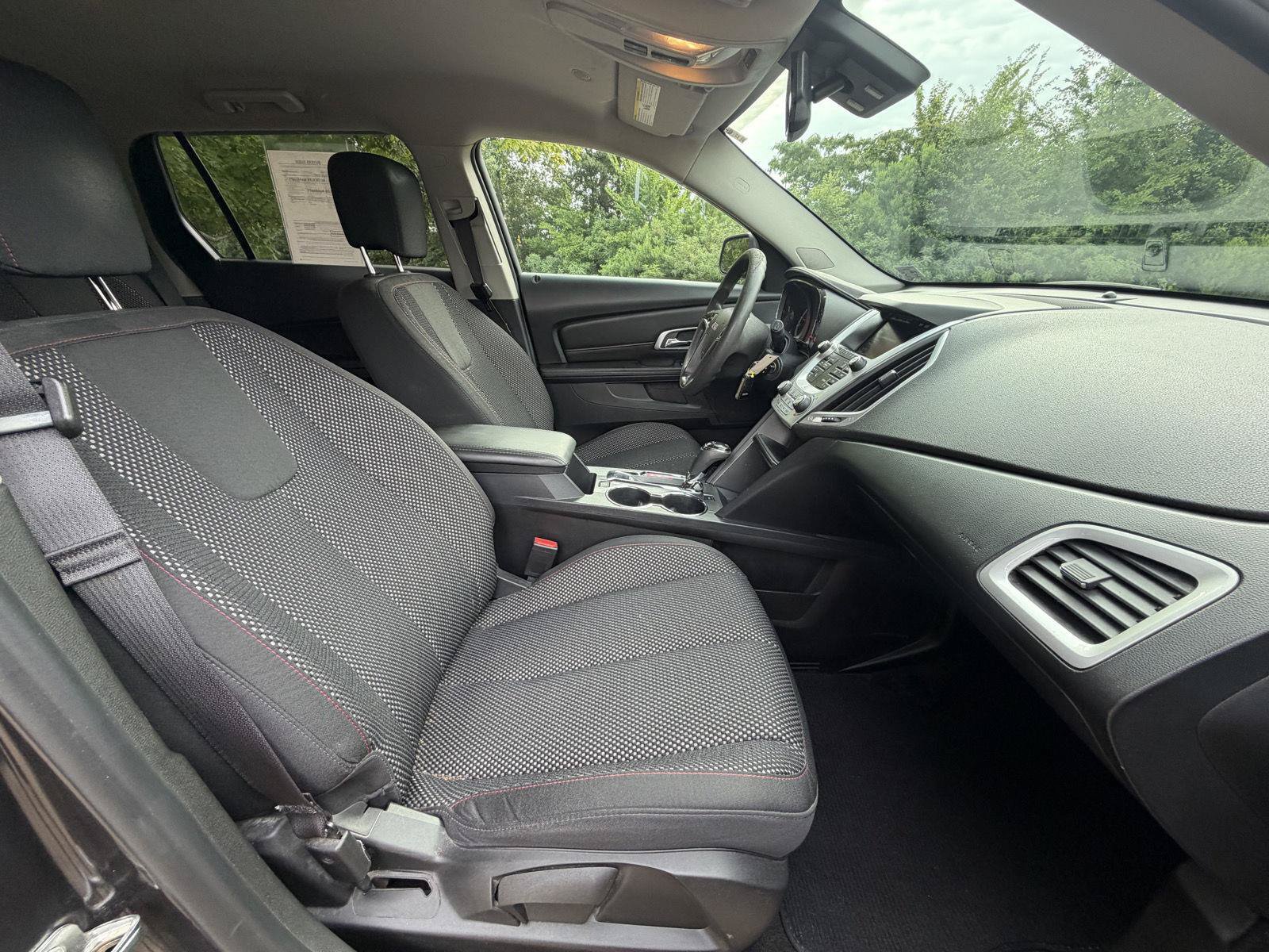 Used 2016 GMC Terrain SLE AWD/4WD image 13